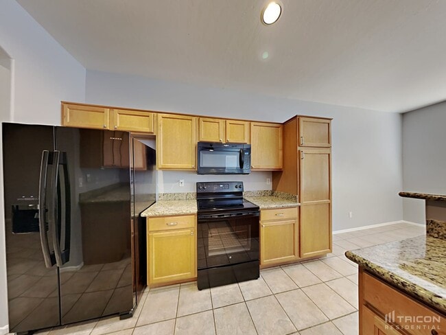 Building Photo - 6147 W Oraibi Dr