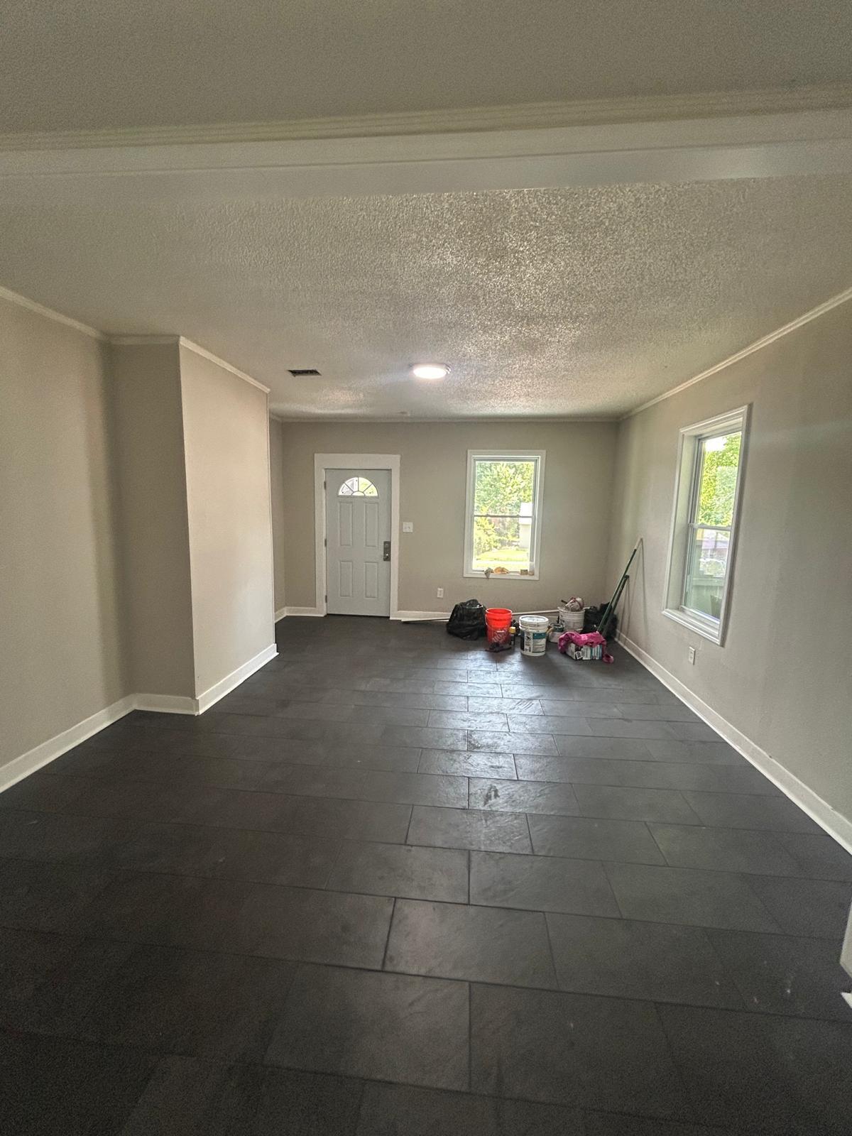 Building Photo - 2760 Lola Ave