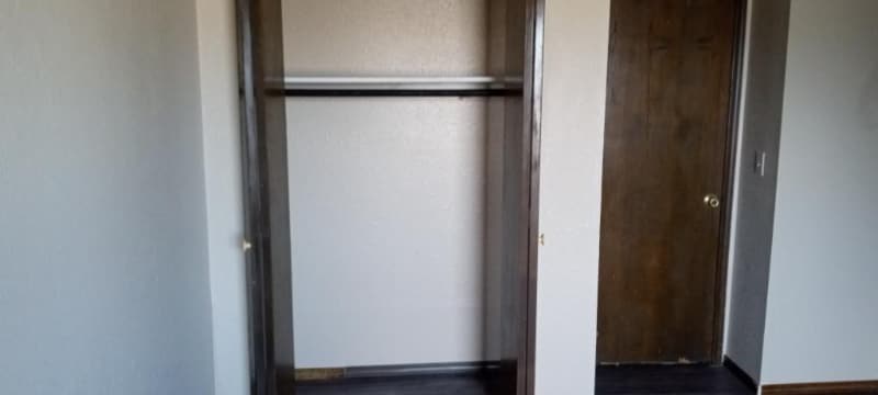 Building Photo - 902 Cynthia St