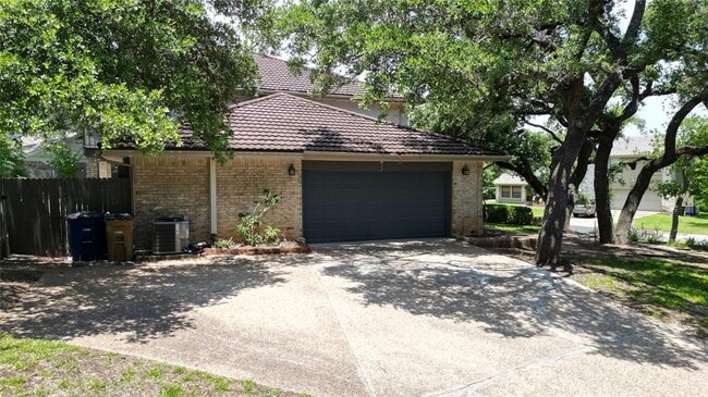 Building Photo - 7507 Stonecliff Dr