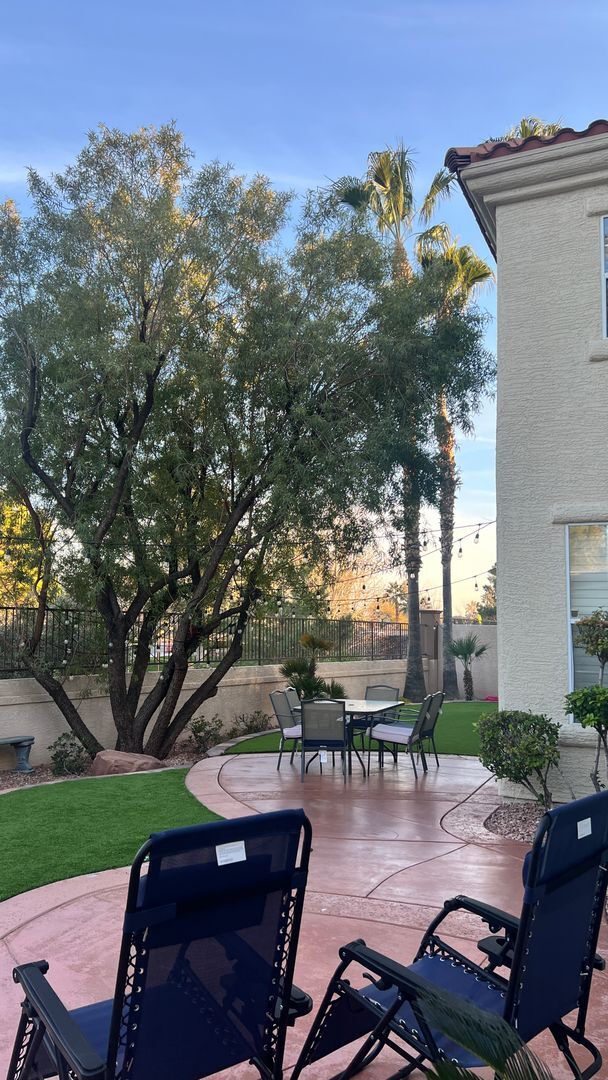 Building Photo - Stunning Fully Remodeled Luxury Home in Peccole Ranch