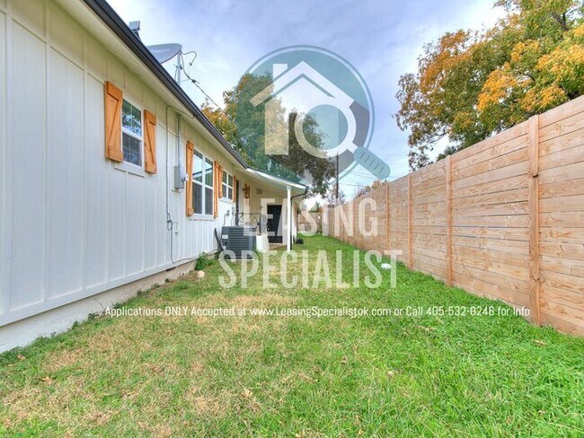 Building Photo - Norman 3 Bed 2 Bath New Custom Build Available for Immediate Move!!