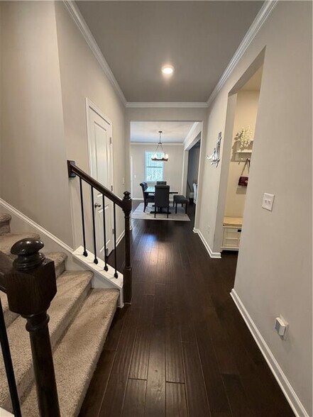 Building Photo - 389 Paxton LN