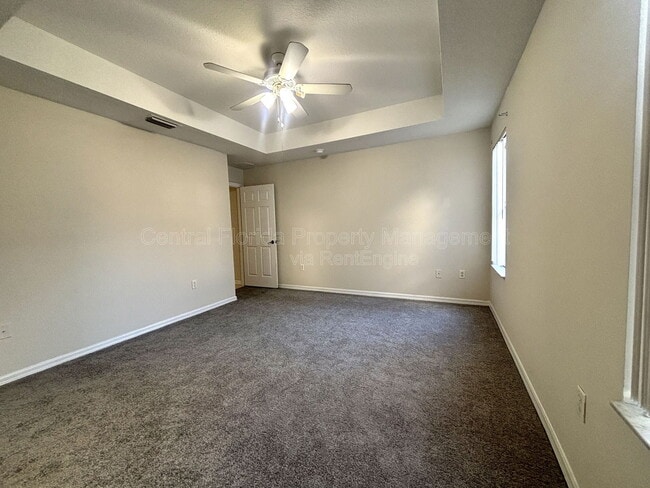 Building Photo - 1064 Park Central Cir