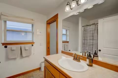 Building Photo - 3327 N 27th Ave