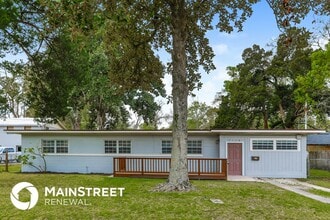 Building Photo - 3114 Hampton Ave E