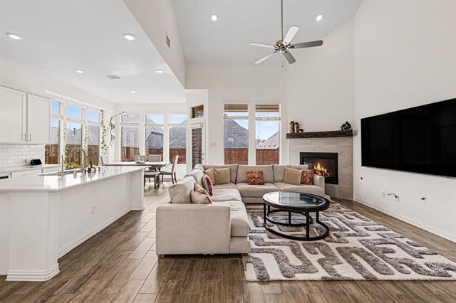 Building Photo - 1120 Water Canna Dr