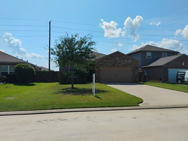 Building Photo - 220 Elm Patch Dr