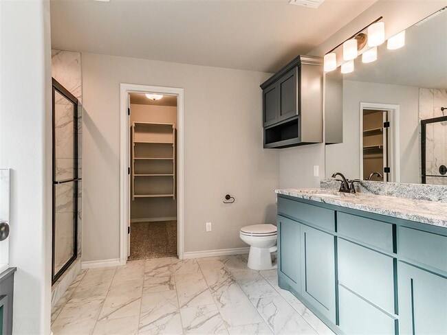 Building Photo - 12200 Rockbed Dr