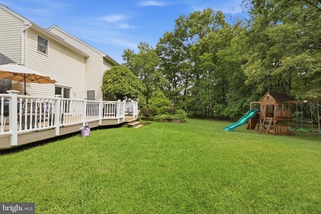 Building Photo - 7707 Lake Glen Dr