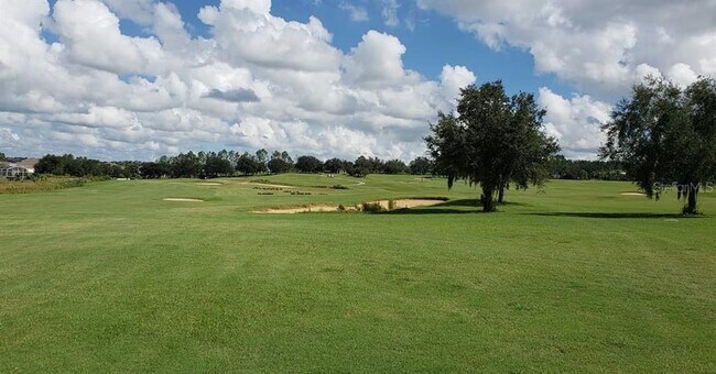 Building Photo - 332 Gleneagles Dr