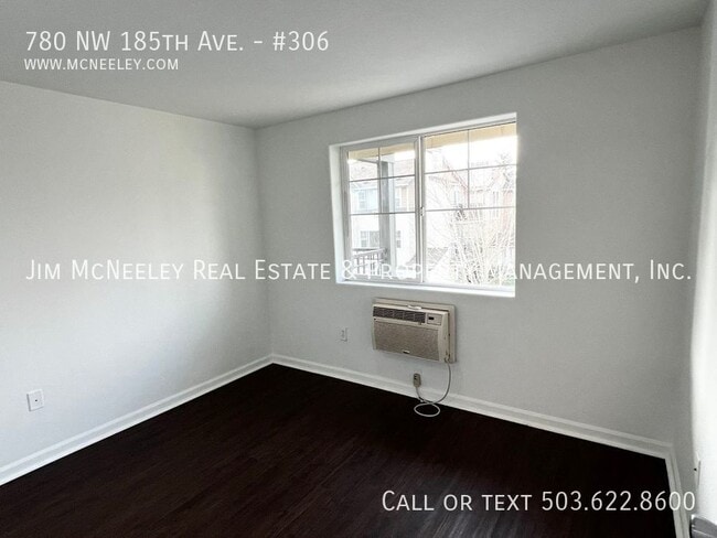 Building Photo - 780 NW 185th Ave