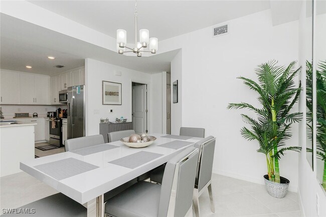 Building Photo - 5807 Double Eagle Cir