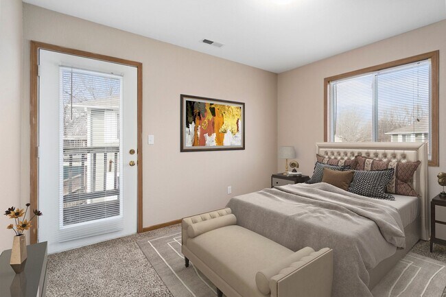 Building Photo - 1304 Crosswinds Ct