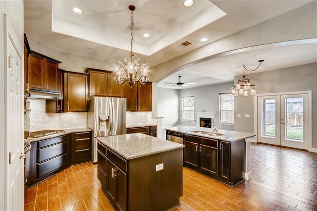 Building Photo - 6108 Sabino Dr