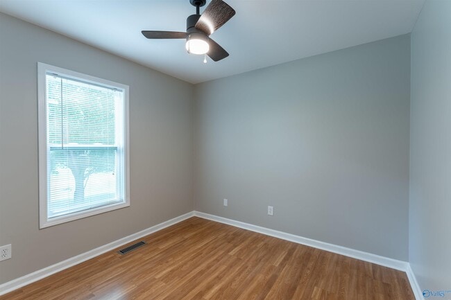 Building Photo - 155 Mylo Rd