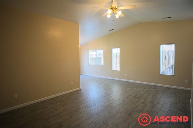 Building Photo - Wonderful Home Off Merle Haggard and N Che...