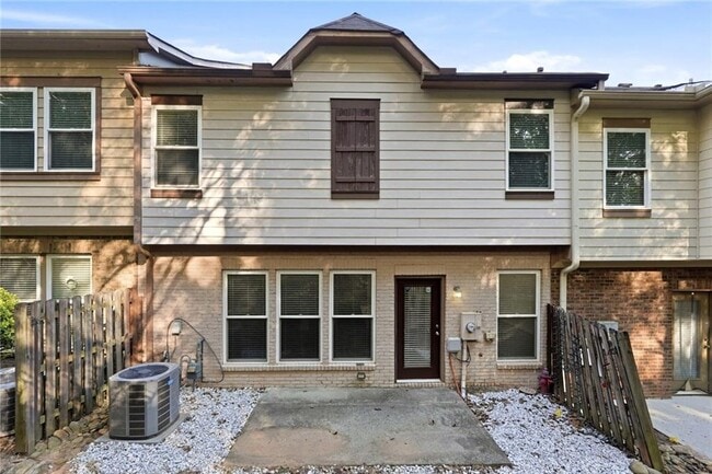 Building Photo - 1709 Caswell Pkwy