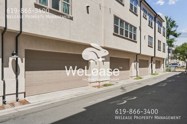 Building Photo - 5300 Calle Rockfish