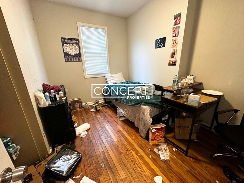 Building Photo - 777 Parker St