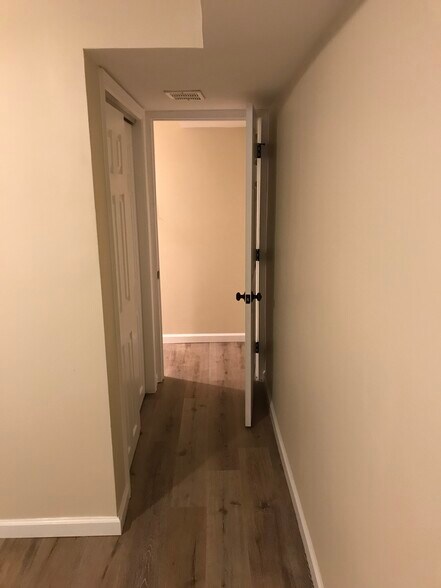 Rear bedroom/closet - 1448 Newton St NW