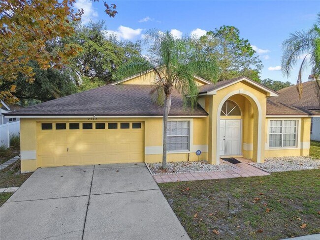 Building Photo - 2342 Tioga Dr