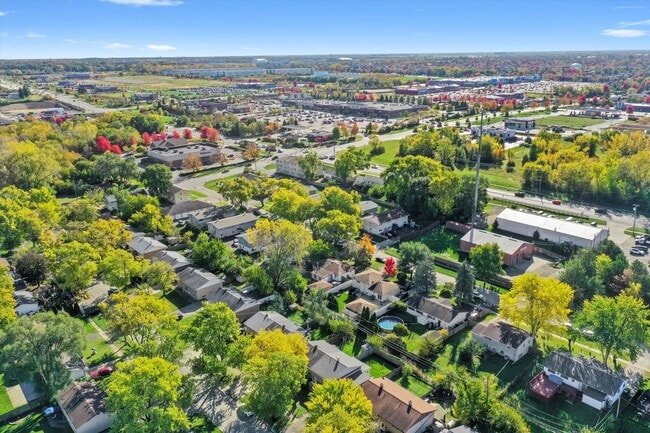 Building Photo - 1331 Highland Ave