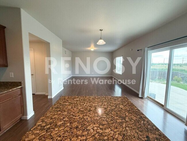 Building Photo - Spacious 4-Bedroom Home with Open Floor Plan and Large Backyard in Thornton