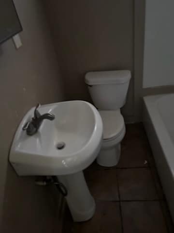 Building Photo - 1924 79th Ave