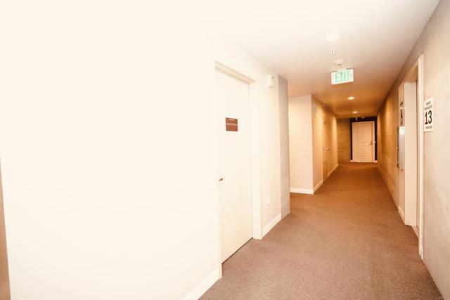 Building Photo - 1080 Park Blvd
