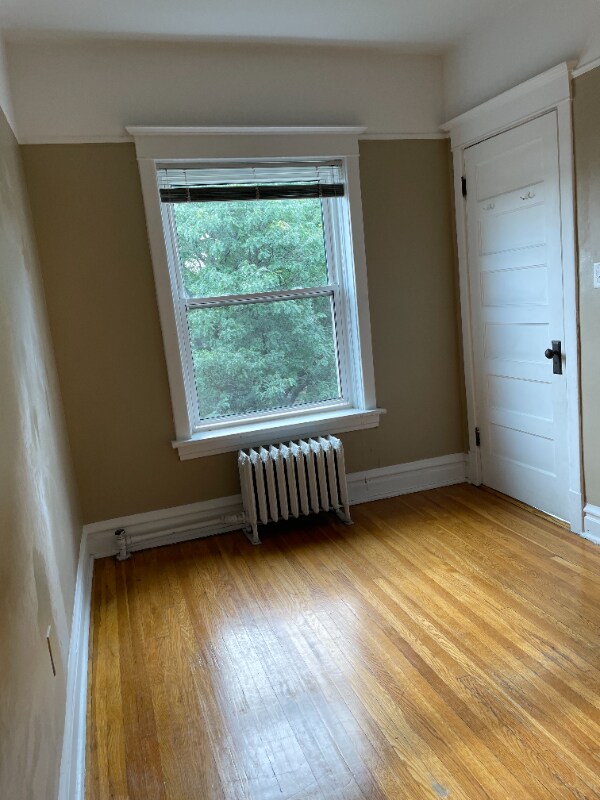 Building Photo - 326 S Ridgeland Ave
