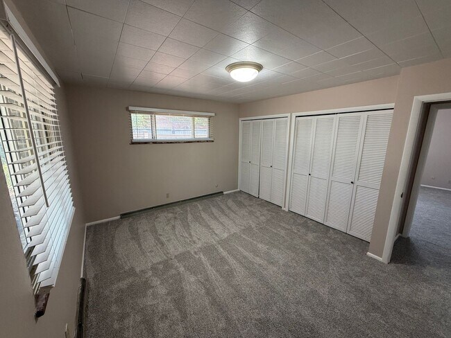 Building Photo - Spacious 2-Bed Home Packed With Comfort and Upgrades