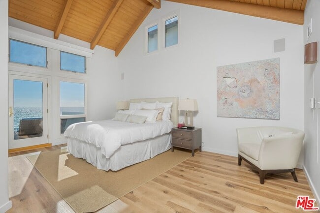 Building Photo - 24456 Malibu Rd