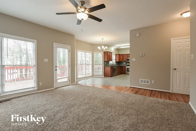 Building Photo - 3326 Poplar Ridge Dr