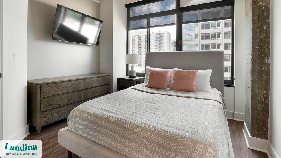 Building Photo - 5201 Leesburg Pike