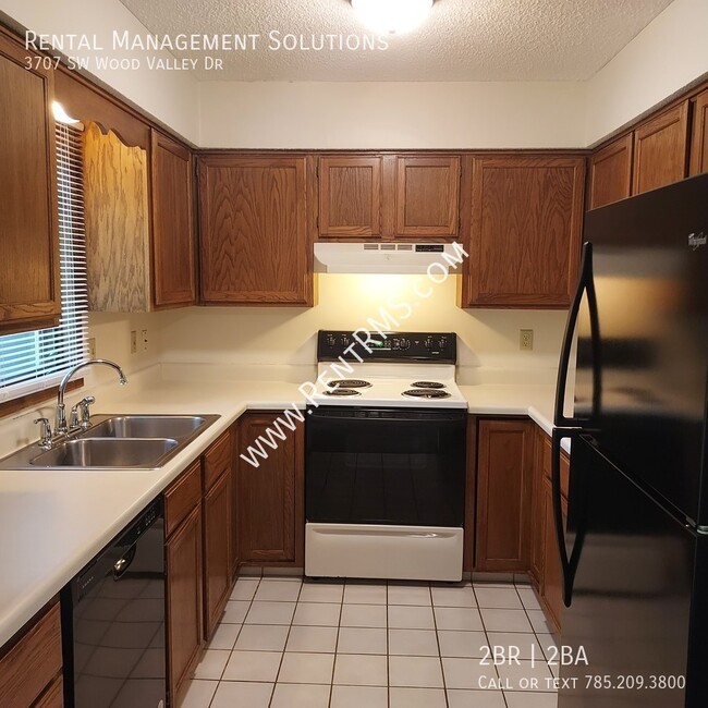 Building Photo - 3707 SW Wood Valley Dr