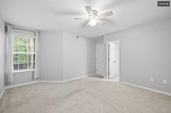Building Photo - 614 Cypress Pointe St