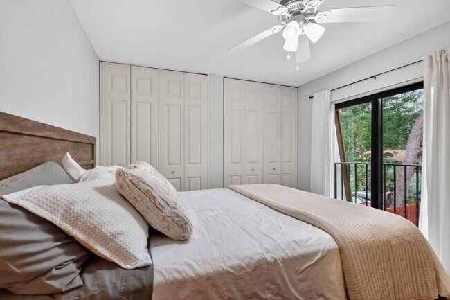 Building Photo - 1520 Masters Cir