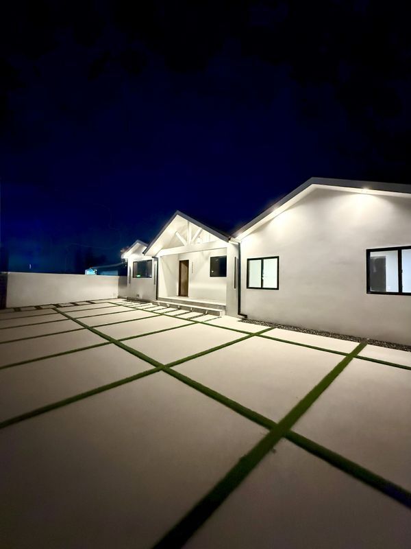 Building Photo - 20522 Sherman Way