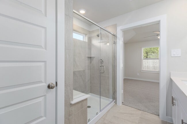 Building Photo - 16703 Sterling Clf St