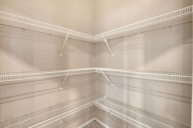 Building Photo - 3017 Termini Ave