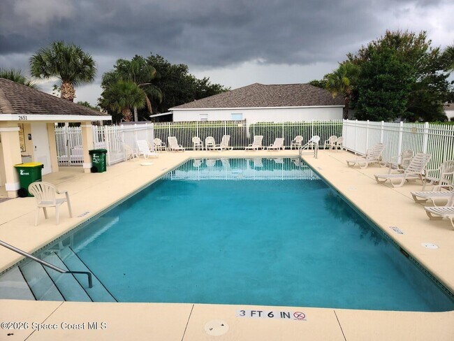 Building Photo - 2081 Brookshire Cir