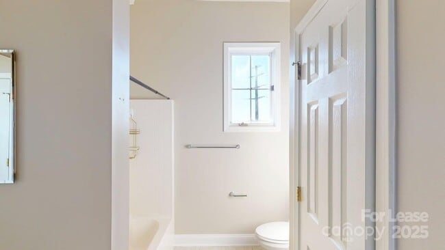 Building Photo - 785 Garden District Dr