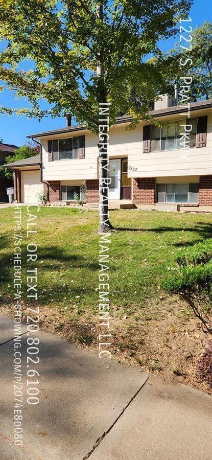 Building Photo - 1227 S Pratt Pkwy