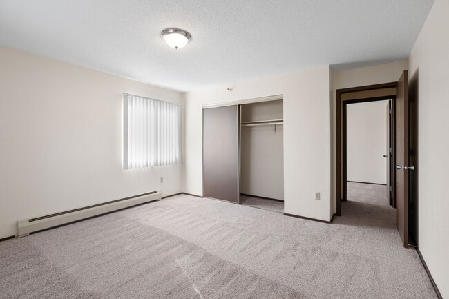 Floorplan - Summit Square