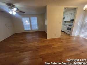 Building Photo - 8934 Golden Brook