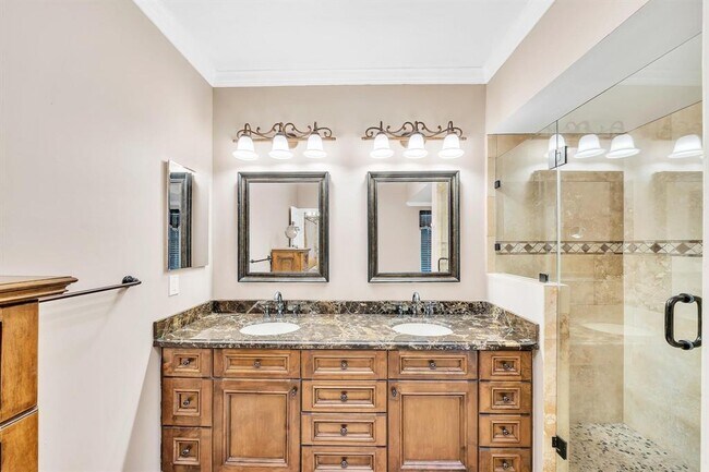 Building Photo - 7644 Elm Ridge Dr