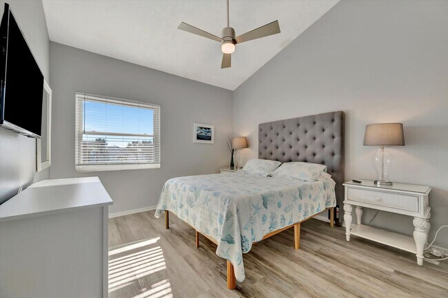 Building Photo - 19727 Gulf Blvd