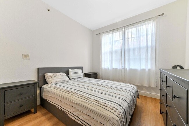 Building Photo - 1803 N Flagler Dr