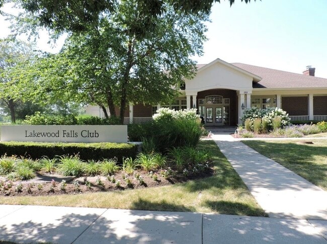 Building Photo - 357 Richmond Dr